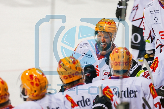 ERC Ingolstadt - Fischtown Pinguins Bremerhaven,, Eishockey, DEL, Deutsche Eishockey Liga, Preplayoff, Spiel 1, 01.03.2016