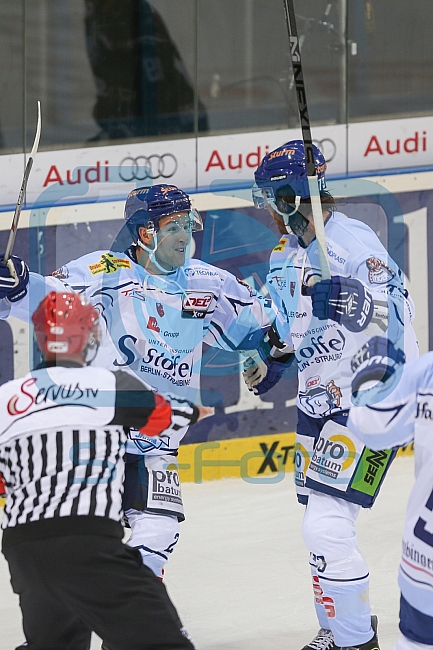 ERC Ingolstadt - Straubing Tigers, Eishockey, DEL, Deutsche Eishockey Liga, Spieltag 8, 04.10.2015

