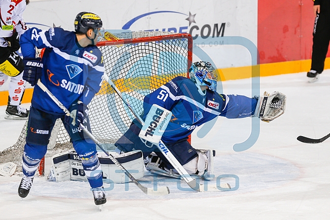 ERC Ingolstadt - Fischtown Pinguins Bremerhaven,, Eishockey, DEL, Deutsche Eishockey Liga, Preplayoff, Spiel 1, 01.03.2016