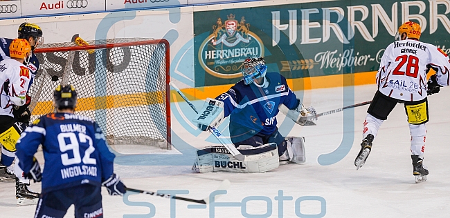 ERC Ingolstadt - Fischtown Pinguins Bremerhaven,, Eishockey, DEL, Deutsche Eishockey Liga, Preplayoff, Spiel 1, 01.03.2016