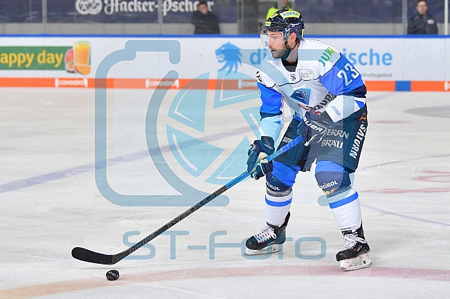 EHC Red Bull Muenchen vs ERC Ingolstadt, Eishockey, DEL, Deutsche Eishockey Liga, Spieltag 50, 24.02.2019