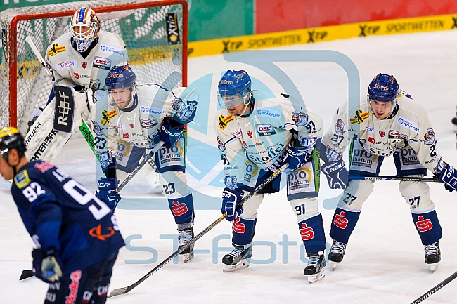 ERC Ingolstadt - Straubing Tigers, Eishockey, DEL, Deutsche Eishockey Liga, Preplayoff, Spiel 1, 09.03.2016