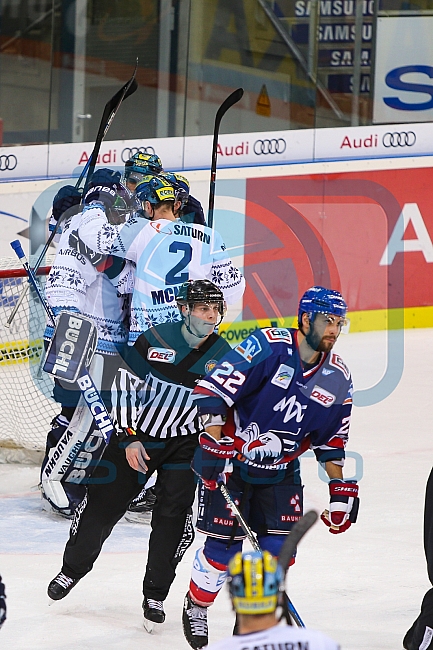 ERC Ingolstadt - Adler Mannheim, Eishockey, DEL, Deutsche Eishockey Liga, Spieltag 29, 08.12.2017