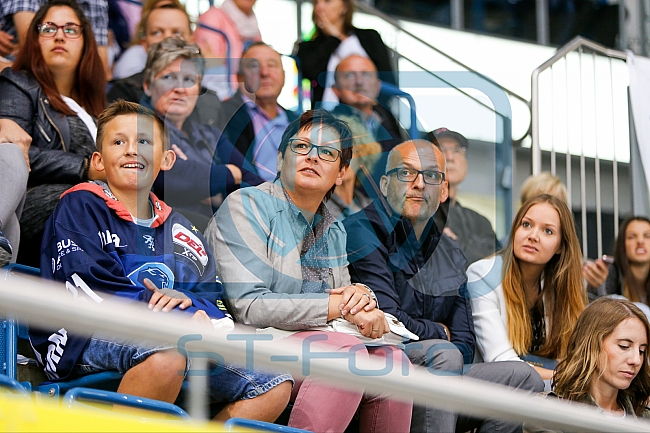 ERC Ingolstadt - Sparta Prag, Eishockey, DEL, Deutsche Eishockey Liga, Vorbereitunsspiel,  06.08.2016, Testspiel, Foto: Eibner / Oliver STRISCH