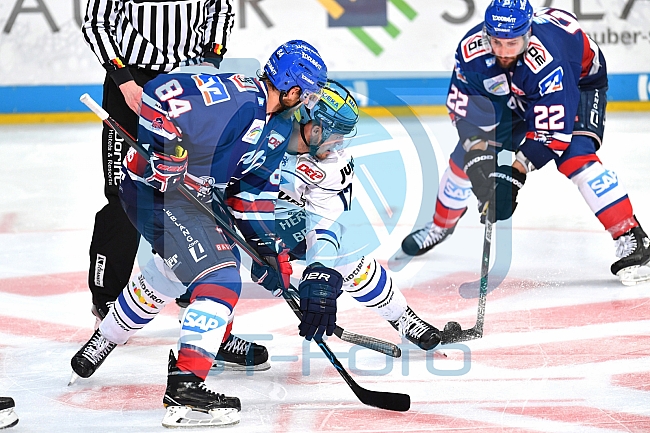 Adler Mannheim vs ERC Ingolstadt, Eishockey, DEL, Deutsche Eishockey Liga, Playoffs, Spiel 4, 20.03.2018