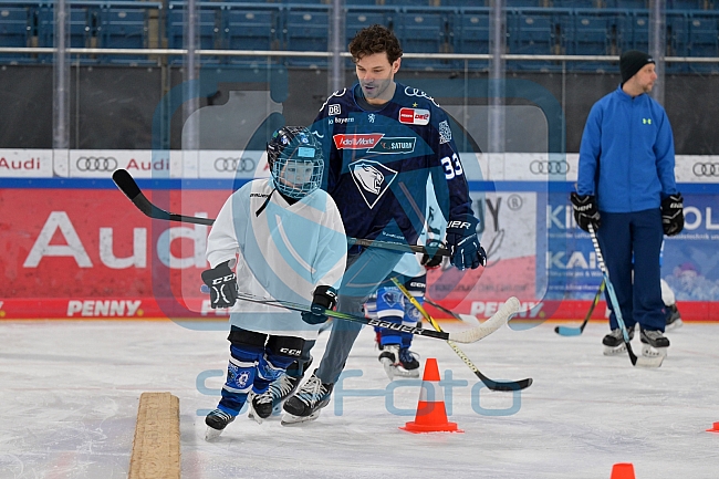 Eishockey, Herren, DEL, Saison 2024-2025, ERC Ingolstadt - Kids On Ice Day, 11.01.2025