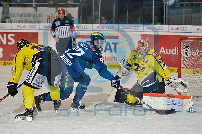 ERC Ingolstadt vs Krefeld Pinguine, Eishockey, DEL, Deutsche Eishockey Liga, 05.01.2016