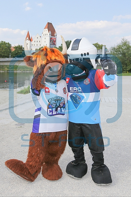 Vor dem Spiel ERC Ingolstadt gegen Braehead Clan - Champions Hockey League (CHL) fand im Klenzepark ein bayerisch-schottisches Fanfest statt