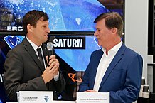 Pressekonferenz Verlaengerung und Erweiterung des Sponsoringvertrages der Media-Saturn, Trikotvorstellung für die kommende Saison 2016/2017